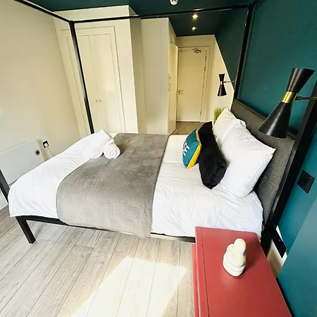 Etta'S House - No 31 - A Cozy Urban Escape Apartment London Room photo