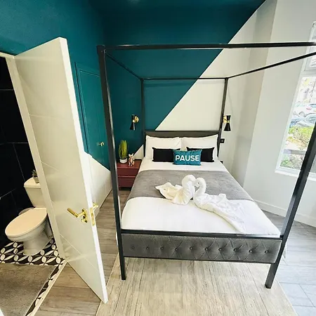 Etta'S House - No 31 - A Cozy Urban Escape Apartment London Room photo